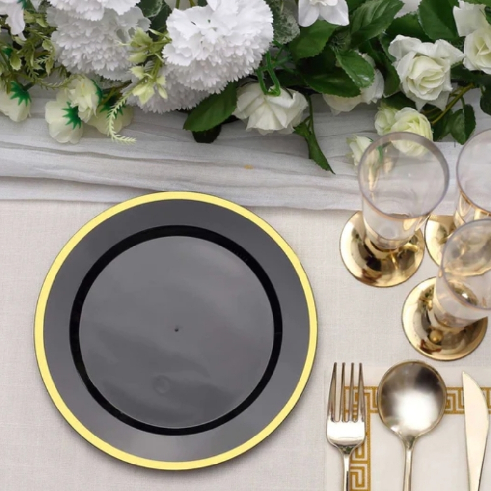 Black & gold disposable dessert/appetizer plates (100)